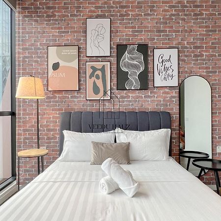 Scarletz Suites At Klcc By Veedu Hauz Kuala Lumpur Ngoại thất bức ảnh