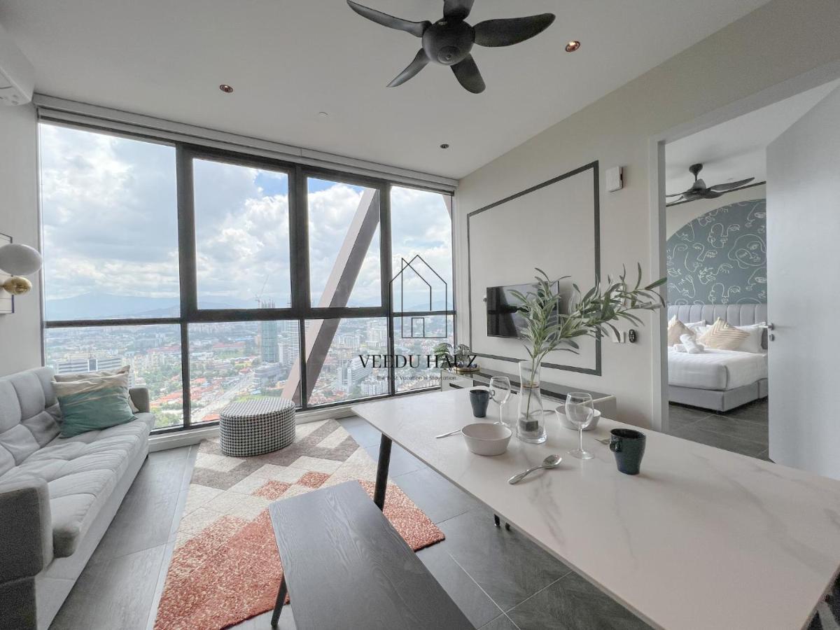 Scarletz Suites At Klcc By Veedu Hauz Kuala Lumpur Ngoại thất bức ảnh