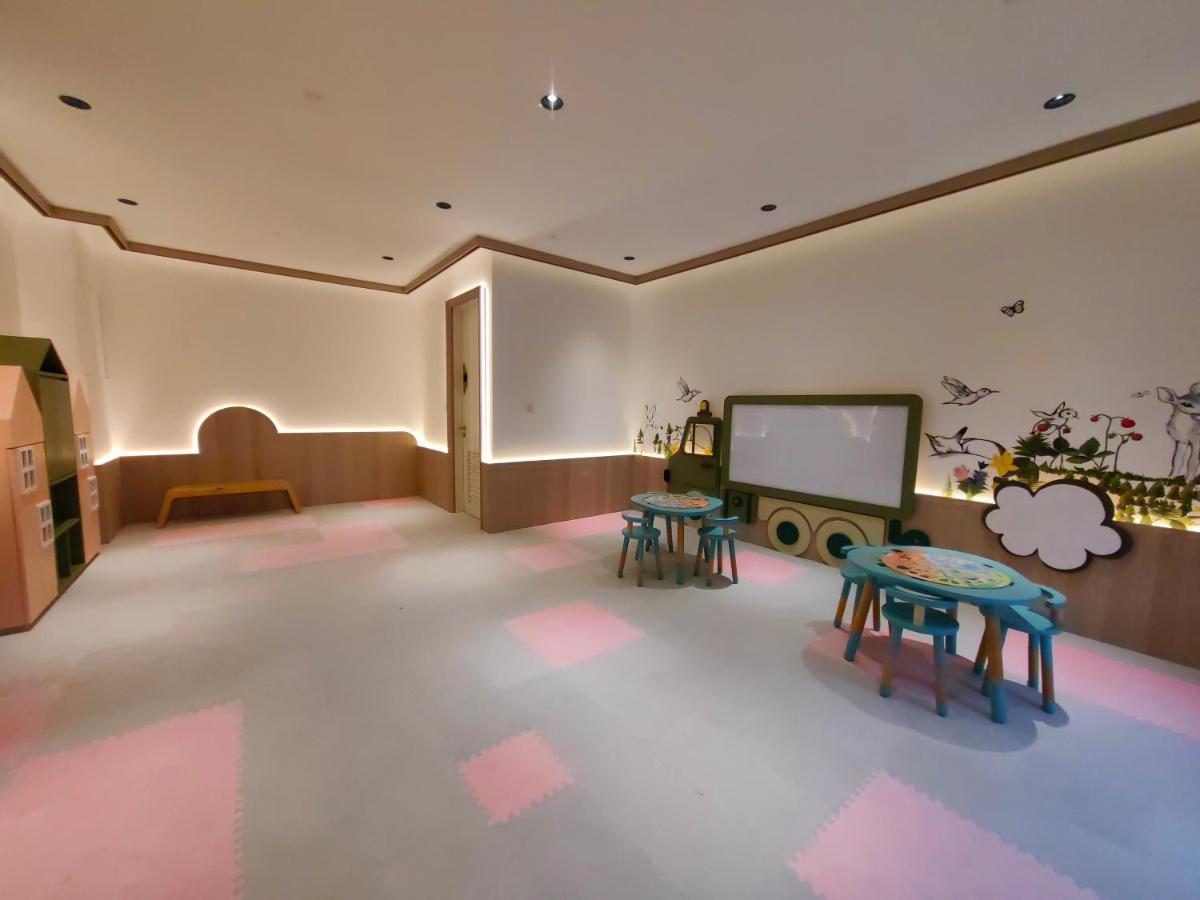 Scarletz Suites At Klcc By Veedu Hauz Kuala Lumpur Ngoại thất bức ảnh